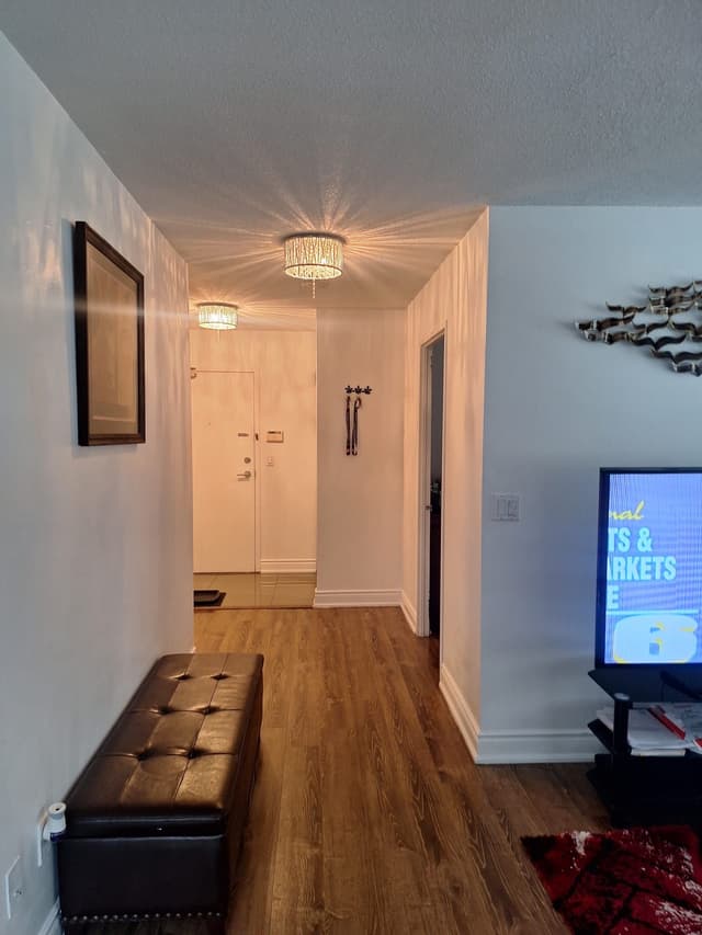 325 Webb Dr. N 404 Mississauga On L5b 3z9