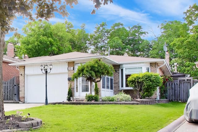 251 Chalfield Ln. Mississauga On L4z 1l1