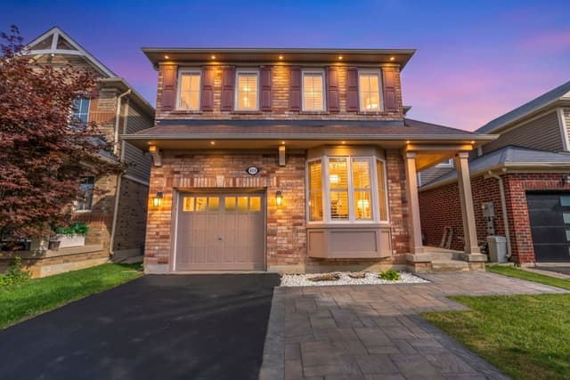 414 Grenke Pl. Milton On L9t 7t5