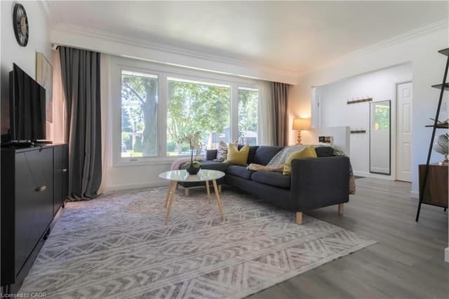 34 Golfview Rd. Guelph On N1e 1a6