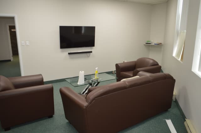 1900 Dundas St. E 202 Mississauga On L4x 1l9