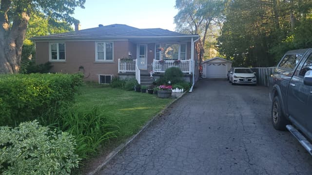 619 Trudale Ct. Lwr Lvl Oakville On L6l 4h2