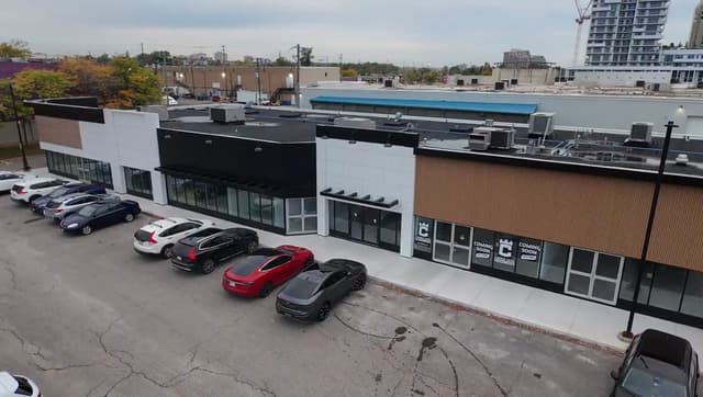 171 Speers Rd. 12 & 13 Oakville On L6k 3w8