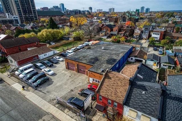 227 John St. N Hamilton On L8l 4p4