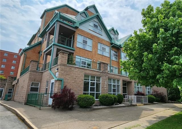 19 Lake Ave. S 204 Hamilton On L8g 2v1
