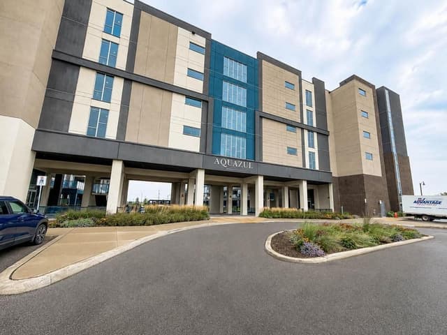 16 Concord Pl. 632 Grimsby On L3m 0j1