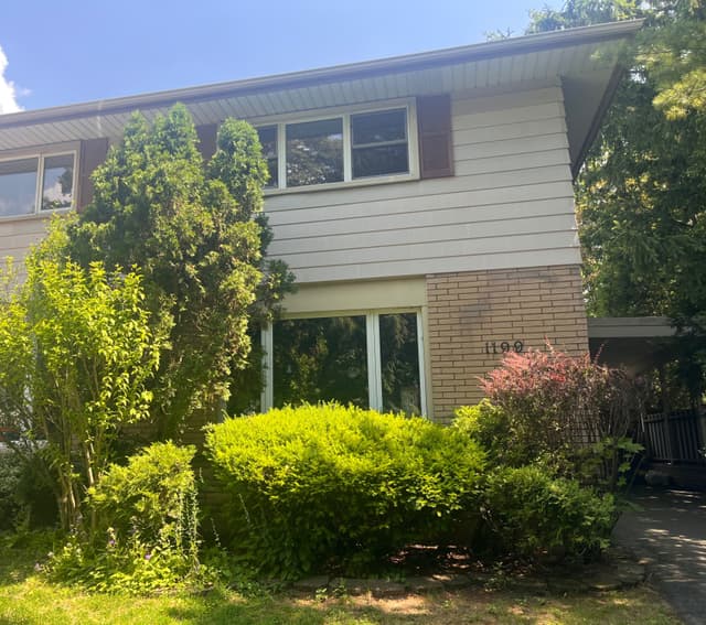 1199 Nottingham Ave. Burlington On L7p 2r5