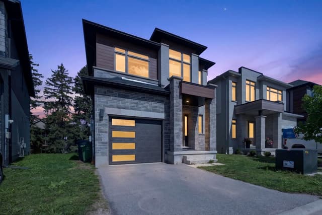 23 Ferris Circle Guelph On N1g 4x2
