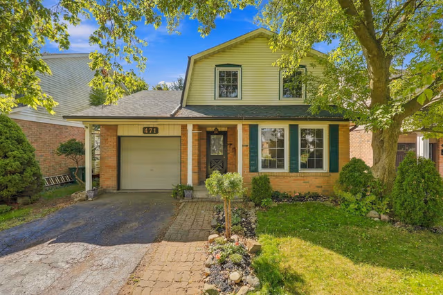 471 Knightsbridge Cres. Hamilton On L9g 3s4