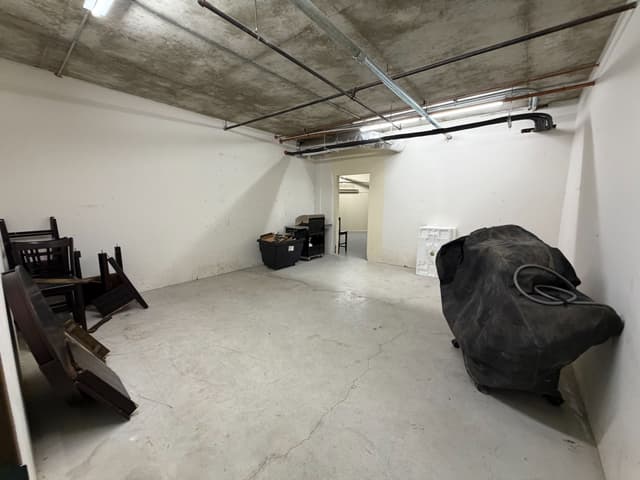 2233 Argentia Rd. 12-1 Mississauga On L5n 2x7