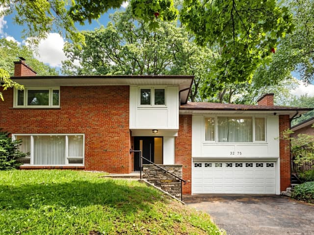 3275 Credit Heights Dr. Mississauga On L5c 2l8