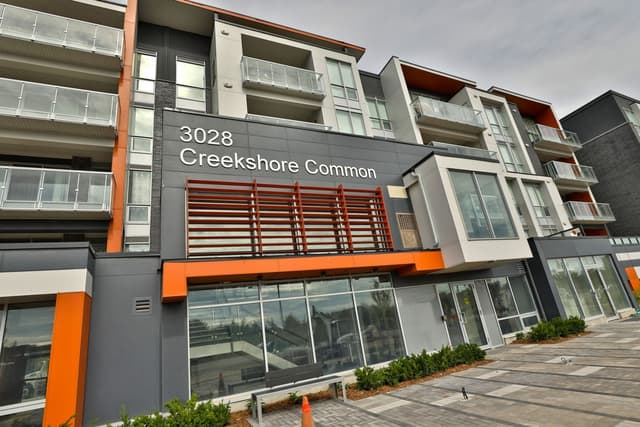 3028 Creekshore Common 204 Oakville On L6m 5k6