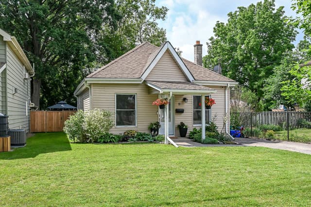 11 Stirton Ave. Brantford On N3t 1e2