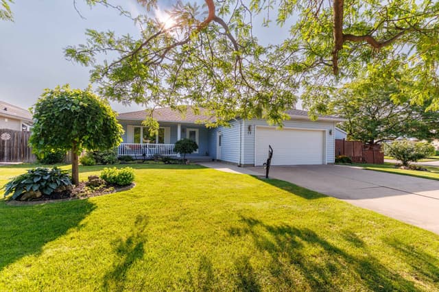 15 Foxhill Cres. St Catharines On L2s 3t9