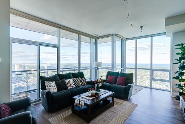 3975 Grand Park Dr. 4701 Mississauga On L5b 0k4