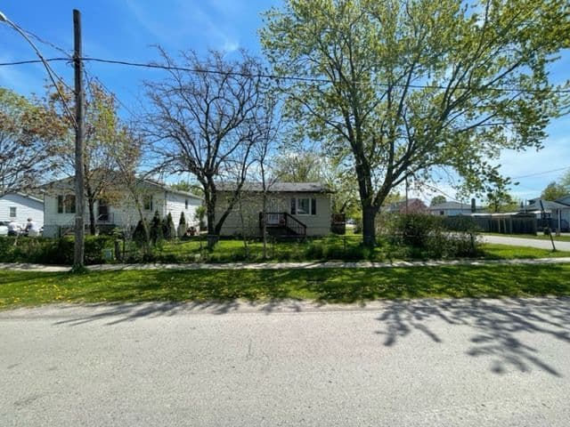 45 Powerview Ave. St Catharines On L2s 1v5