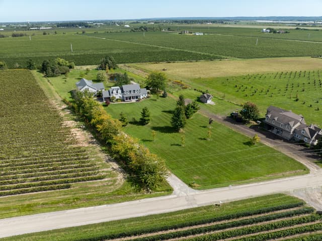 777 Mcnab Rd. Niagara-on-the-lake On L0s 1j0