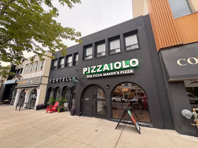 341 Lakeshore Rd. E 1 Oakville On L6j 1j4