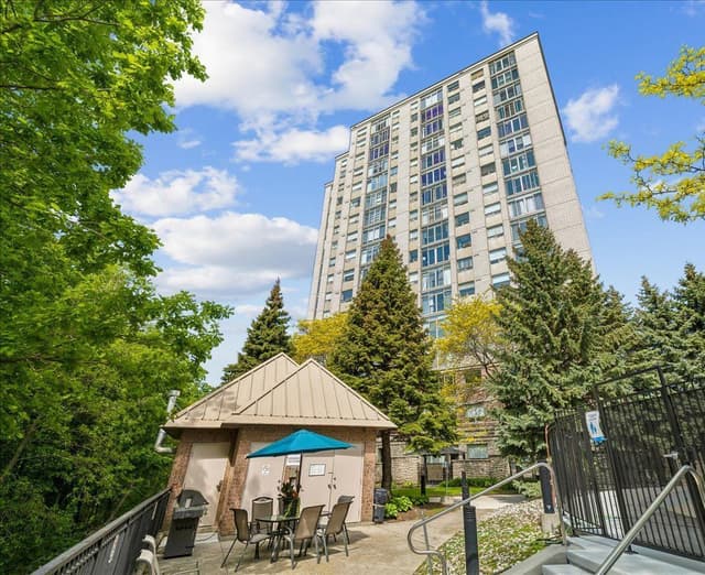 200 Burnhamthorpe Rd. E 708 Mississauga On L5a 4l4