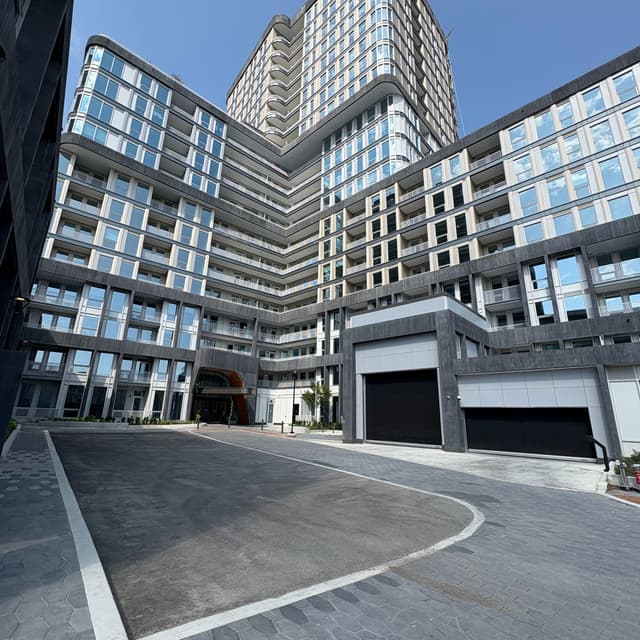 3240 William Coltson Ave. 430 Oakville On L6x 0x1
