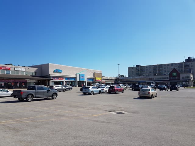 1119 Fennell Ave. E Hamilton On L8t 1s2