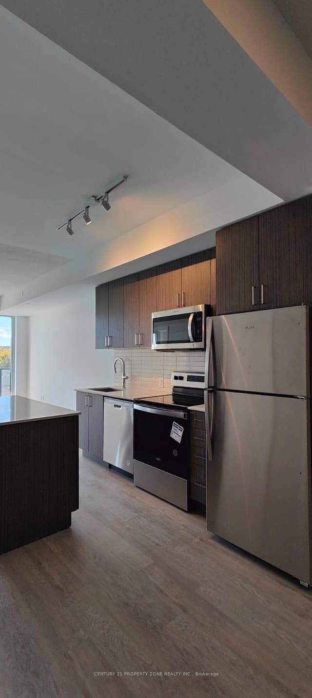 2782 Barton St. E 405 Hamilton On L8e 3p5