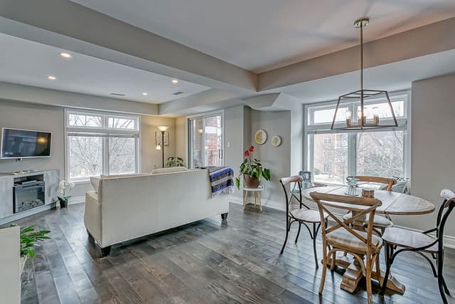 2386 Munn's Ave. Unit E Oakville On L6h 6g9