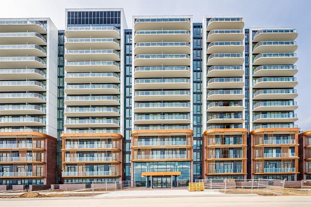 220 Missinnihe Way 517 Mississauga On L5h 0a7