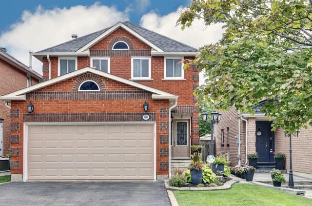 4464 Weeping Willow Dr. Mississauga On L5v 1k3