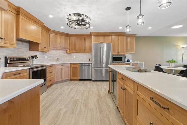 24 Marilyn Dr. 902 Guelph On N1h 8e9