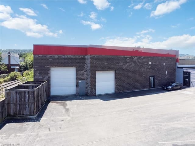 1044 Cannon St. E C Hamilton On L8l 2h7