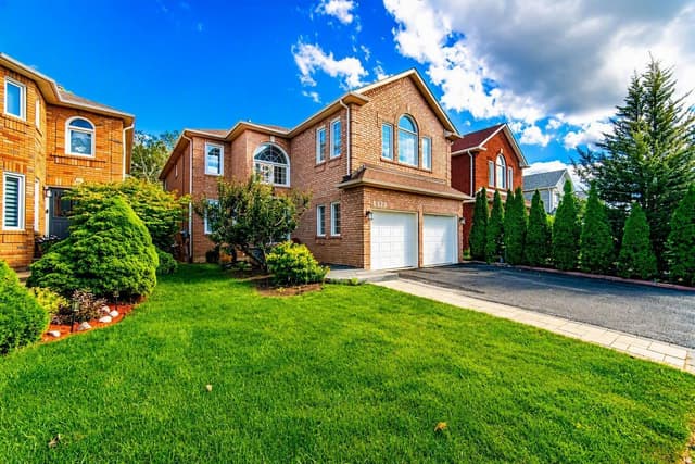6379 Alderwood Trail Mississauga On L5n 6w9