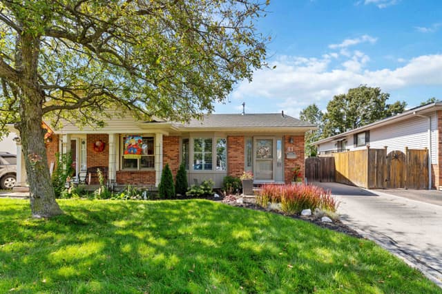 41 Fox Trail Dr. St Catharines On L2s 3t7