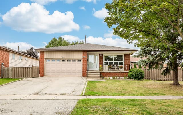 2844 Kingsberry Cres. Rear Mississauga On L5b 2k9