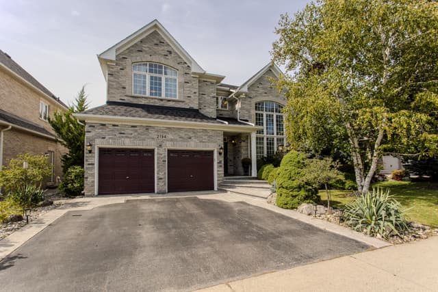 2194 Berwick Dr. Burlington On L7m 5c3
