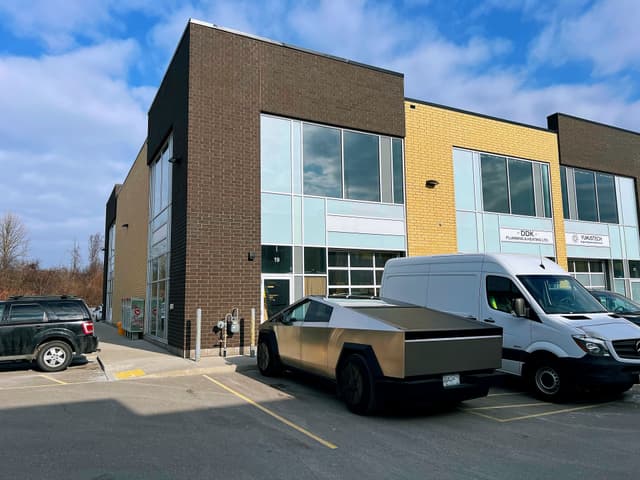 1158 King Rd. 19 Burlington On L7t 0c5
