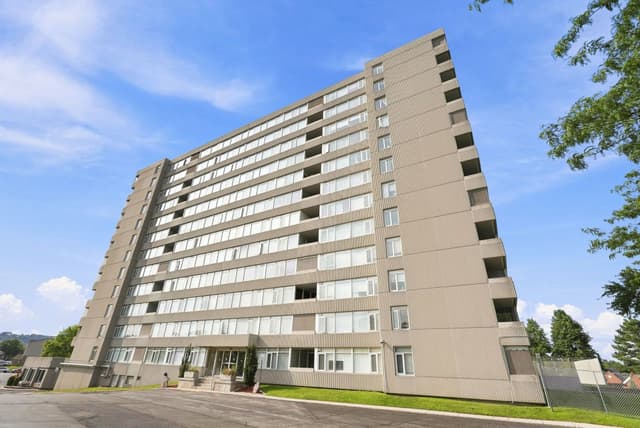 40 Harrisford St. 904 Hamilton On L8k 6n1