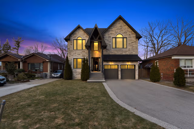 1487 Myron Dr. Mississauga On L5e 2n5