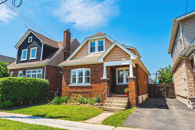 255 Weir St. N Hamilton On L8h 5g2