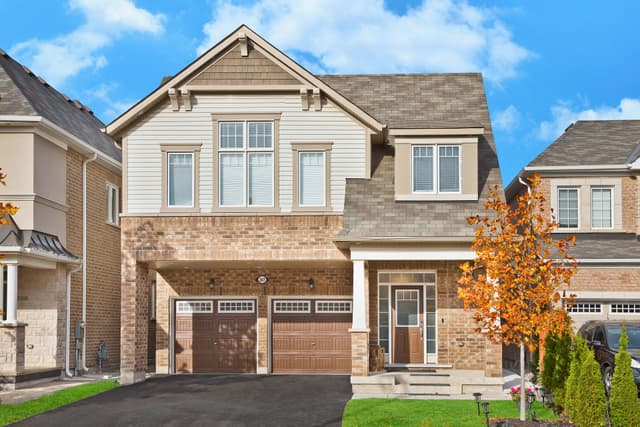 307 Hinton Terr. Milton On L9e 1c8