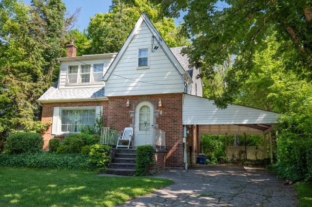 8 Sanders Blvd. Hamilton On L8s 3h8