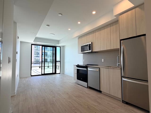 750 Whitlock Ave. 404 Milton On L9e 2b4