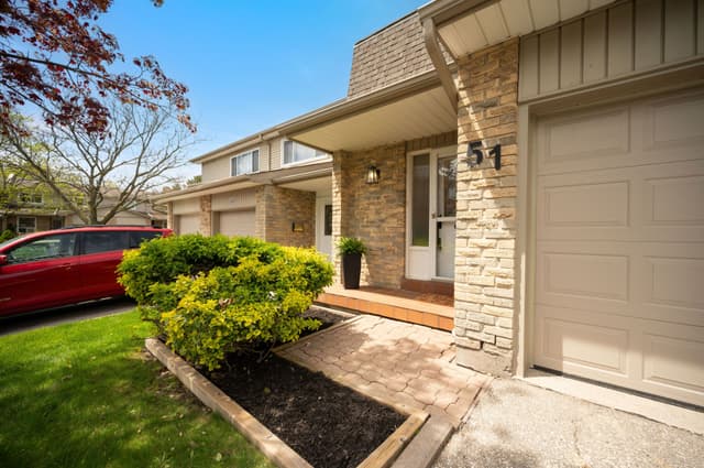 5536 Montevideo Rd. 51 Mississauga On L5n 2p4