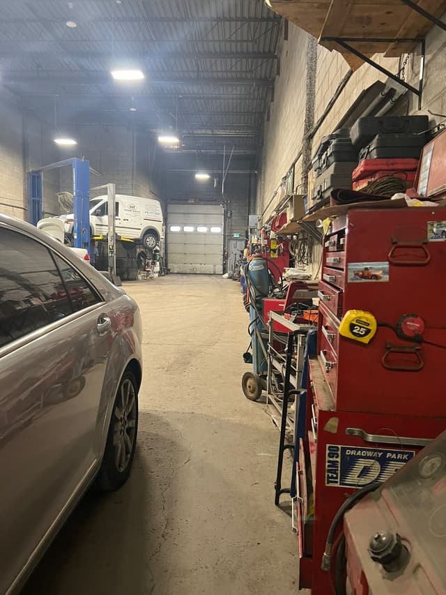 6741 Columbus Rd. 3 Mississauga On L5t 2g1