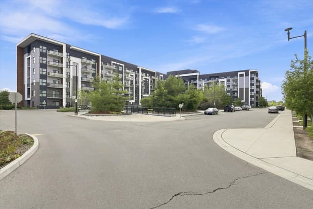 128 Grovewood Common 312 Oakville On L6h 0x3