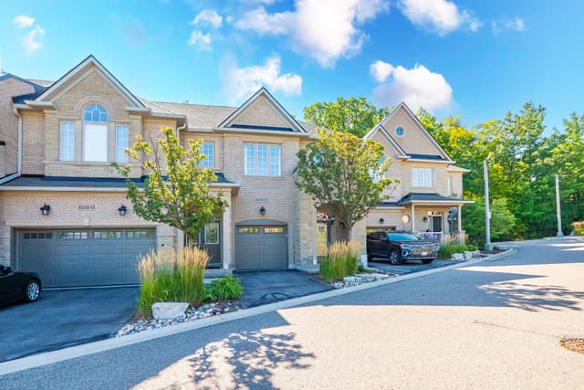 2254 Rockingham Dr. 13 Oakville On L6h 7h8