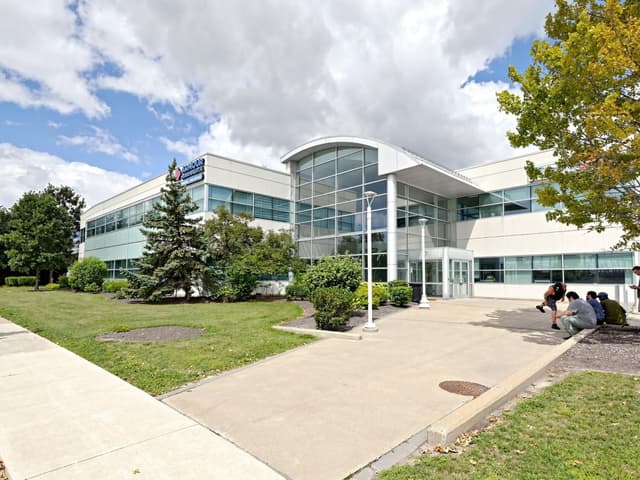 2345 Argentia Rd. 201b-rm209 Mississauga On L5n 2x7