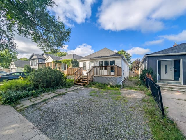 24 Churchill St. St Catharines On L2s 2p2