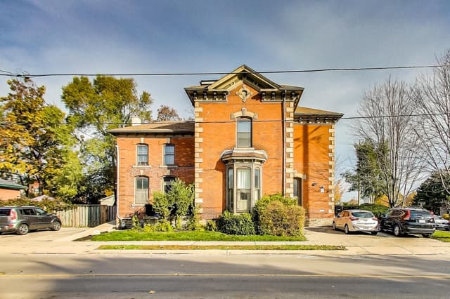 102 West Ave. S 2 Hamilton On L8n 2s3