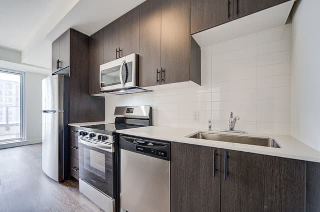 2475 Old Bronte Rd. 412 Oakville On L6m 5s7